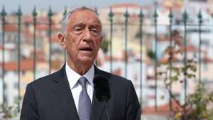 O Presidente da República, Marcelo Rebelo de Sousa, fala à imprensa após a visita ao Centro Social Polivalente  S. Cristovão e S. Lourenço. Lisboa, 07 de abril de 2021. ANTÓNIO COTRIM/POOL/LUSA