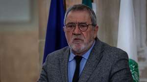 O presidente do Conselho Nacional de Educação, Domingos Fernandes, intervém durante a sessão de apresentação das alterações à conclusão do ensino secundário e acesso ao ensino superior, em Coimbra, 10 de fevereiro de 2023. PAULO NOVAIS/LUSA
