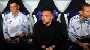 FC Porto's head coach Francesco Farioli reacts during the third round of UEFA Champions League soccer match between FC Porto and PSV Eindhoven, at Dragão stadium in Porto, Portugal, 20 October 2026. ESTELA SILVA/LUSA