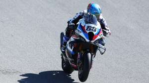 epa12858560 Portuguese rider Miguel Oliveira of ROKiT BMW Motorrad WorldSBK Team in action during the Superpole race of the Portuguese Round for the 2026 FIM Superbike World Championship at Algarve International Circuit in Portimao, Portugal, 29 March 2026.  EPA/NUNO VEIGA