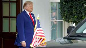 epa13124924 US President Donald Trump waits to welcome Lebanese President Joseph Aoun for an Oval Office meeting at the White House in Washington, DC, USA, 21 July 2026.  EPA/SHAWN THEW