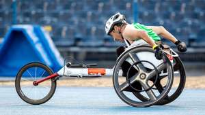 epa09245610 Helder Mestre of Portugal competes during the men's 200m T51 event at the European Para Athletics Championships in Bydgoszcz, northern Poland, 03 June 2021.  EPA/Tytus Zmijewski POLAND OUT