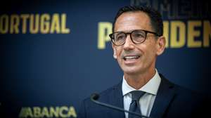 Pedro Proença vai concorrer à presidência da Federação Portuguesa de Futebol nas eleições de fevereiro de 2025, anunciou hoje o líder da Liga Portuguesa de Futebol Profissional e da Associação de Ligas Europeias durante uma conferencia de imprensa, que decorreu no final da XIII Cimeira de Presidentes de Clubes da Futebol da Primeira Liga na Arena Liga Portugal no Porto, 18 de dezembro de 2024. RUI MANUEL FARINHA / LUSA
