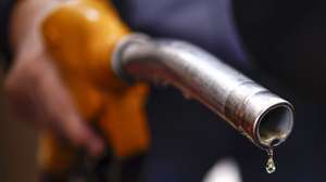 epa12888632 A drop of diesel slips from a fuel nozzle at a petrol station in Romainville, near Paris, France, 14 April 2026. Oil prices have risen above 100 US dollars a barrel again as the US Navy begins a blockade of the Strait of Hormuz following the collapse of ceasefire negotiations between Iran and the United States. Meanwhile, leasing of electric vehicles has surged across Europe amid rising petrol prices linked to the Iran war.  EPA/YOAN VALAT