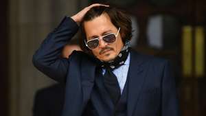 epa08792649 (FILE) - US actor Johnny Depp arrives at the Royal Courts of Justice in London, Britain, 14 July 2020 (reissued 02 November 2020). The UK High Court ruled against Depp in his libel trial against The Sun's newspaper publisher News Group Newspapers (NGN) over claims he abused his ex-wife, US actress Amber Heard, media reports state on 02 November 2020.  EPA/NEIL HALL *** Local Caption *** 56213511