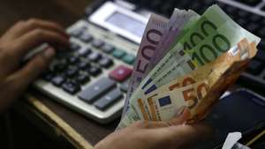 Os salários começam a ser pagos ao dia 20