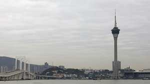 Vista da Torre de Macau e da ponte Sai Van, Macau, China, 17 de dezembro de 2019. JOÃO RELVAS/LUSA