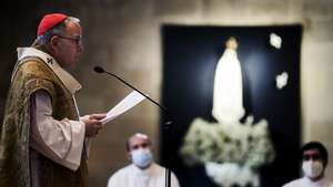 O Cardeal patriarca de Lisboa, Manuel Clemente, presidiu à missa do Dia de Natal na Sé Patriarcal de Lisboa, 25 de dezembro de 2020. TIAGO PETINGA/LUSA