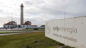 Refinaria da Petrogal em Matosinhos, 30 de dezembro de 2020. Os trabalhadores reúnem-se hoje nas instalações da empresa para participar no plenário convocado para debater o fim da refinação em Matosinhos, anunciada pela Galp, ESTELA SILVA/LUSA
