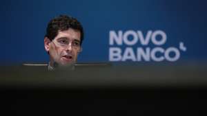 O diretor Executivo do Novo Banco, António Ramalho, durante a conferência de imprensa de apresentação de resultados de 2020, na sede do Novo Banco, em Lisboa, em Lisboa, 26 de março de 2021. MÁRIO CRUZ/LUSA