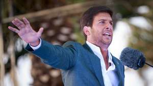 O presidente do CDS-PP, Francisco Rodrigues dos Santos, esteve esta tarde na apresentação da candidatura aut+árquica do partido à Câmara Municipal de Mirandela, 28 de agosto de 2021. PEDROSARMENTO COSTA/LUSA