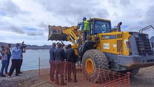 Lançamento da obra do Terminal de Cruzeiros do Mindelo, ilha de São Vicente, Cabo Verde, 21 de janeiro de 2022. O consórcio luso-cabo-verdiano constituído pelas empresas Mota-Engil e Empreitel Figueiredo vai construir o Terminal de Cruzeiros do Mindelo, uma das maiores obras públicas dos últimos anos em Cabo Verde. (ACOMPANHA TEXTO DA LUSA DE 24 DE JANEIRO DE 2022). SIDNEIA NEWTON/LUSA