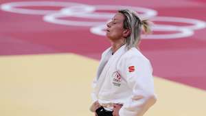 A judoca portuguesa Telma Monteiro foi derrotada pela judoca polaca Julia Kowalczyk, depois de mais de 5 minutos no golden score e falhou os quartos de final dos Jogos Olimpicos de Tóquio 2020, no Budokan em Tóquio, 26 de julho de 2021. TIAGO PETINGA/LUSA