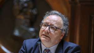 O candidato a presidente do Conselho Económico e Social, Francisco de Assis, durante a sua audição perante a Comissão de Trabalho, Segurança Social e Inclusão (conjunta com a Comissão de Economia, Obras Públicas, Planeamento e Habitação), na Assembleia da República, em Lisboa, 27 de abril de 2022. ANTÓNIO COTRIM/LUSA
