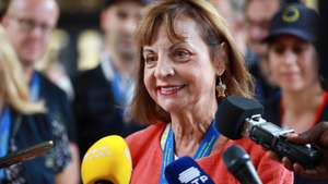 epa10201560 Maria Manuel Leitao Marques, head of the European Union Election Observation Mission, speaks to the press in Sao Tome, Sao Tome and Principe, 23 September 2022. Sao Tome and Principe goes to the polls for the legislative elections on 25 September 2022.  EPA/ESTELA SILVA