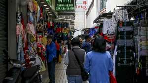 Lojas numa rua em Macau, China.17 de dezembro de 2019. JOÃO RELVAS/LUSA