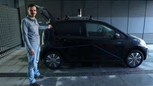 João Silva, engenheiro da Capgemini Engineering, empresa que lidera a agenda Route25 do Plano de Recuperação e Resiliência (PRR) e quer ter 'software' português a controlar carros autónomos, Vila Nova de Gaia, 27 de março 2023. A empresa, submarca da Capgemini, está instalada em Vila Nova de Gaia desde julho de 2022, tendo montado no concelho o Mobility Lab, que atualmente emprega cerca de 400 pessoas. (ACOMPANHA TEXTO DE 29-03-2023) ESTELA SILVA/LUSA
