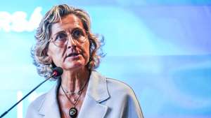 A ministra da Coesão Territorial, Ana Abrunhosa, discursa na abertura da conferência “Estado da Arte – O Minho no Portugal de Amanhã", no âmbito das comemorações de aniversário da Associação Empresarial do Minho (AEMinho) a decorrer no Forte Santiago da Barra em Viana do Castelo, 26 de maio de 2023. HUGO DELGADO/LUSA