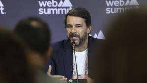 O CEO da Startup Portugal, António Dias Martins, participa numa conferência de imprensa da cimeira tecnológica no último dia da Web Summit 2023, a decorrer na FIL/Parque das Nações em Lisboa, 16 de novembro de 2023. MIGUEL A. LOPES/LUSA