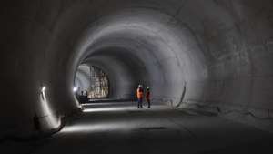 Visita às obras de construção da futura estação Estrela da Linha Circular do Metropolitano de Lisboa, de prolongamento das linhas Amarela e Verde Rato/Cais do Sodré), em Lisboa, 02 de janeiro de 2024. ANTÓNIO PEDRO SANTOS/LUSA