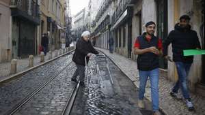 Reportagem no Martim Moniz sobre a presença de imigrantes, no âmbito da manifestação anti-islâmica marcada para o dia 03 de fevereiro, em Lisboa, 26 de janeiro de 2024. (ACOMPANHA TEXTO DE 28 DE JANEIRO DE 2024). ANTÓNIO PEDRO SANTOS/LUSA