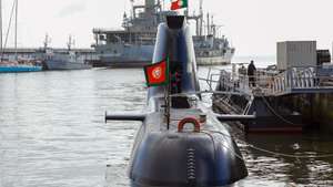 Cerimónia da largada do Submarino Arpão para a Operação Brilliant Shield da NATO. Durante a missão, o submarino português terá oportunidade de navegar por baixo do gelo Ártico, possível com o apoio das Marinhas congéneres do Canadá, Dinamarca e Estados Unidos, que decorreu na Base Naval de Lisboa, no Alfeite, Almada, 03 de abril  de 2024. ANTÓNIO COTRIM/LUSA