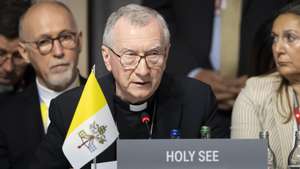 epa11414956 Secretary of State of the Holy See, Cardinal Pietro Parolin attends the plenary session during the Summit on peace in Ukraine in Stansstad near Lucerne, Switzerland, 16 June 2024. International heads of state gather on 15 and 16 June at the Buergenstock Resort in central Switzerland for the two-day Summit on Peace in Ukraine.  EPA/ALESSANDRO DELLA VALLE / POOL EDITORIAL USE ONLY