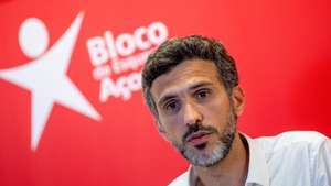 António Lima, coordenador regional do BE/Açores, durante a sessão de encerramento das Conferências Zuraida Soares 2024 no auditório da Direção Regional do Empreendedorismo e Competitividade, em Ponta Delgada, Ilha de São Miguel, Açores, 20 de outubro de 2024.  EDUARDO COSTA/LUSA