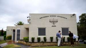 epa11816096 General view of the Southern Sydney Synagogue, in Allawah, Sydney, Australia, 10 January 2025. Anti-Semitic graffiti was removed after it was spray-painted on the side of the Synagogue early Friday morning.  EPA/BIANCA DE MARCHI AUSTRALIA AND NEW ZEALAND OUT