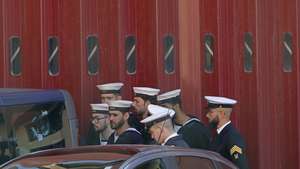 Os militares que se recusaram a embarcar no navio Mondego, alegando falta de segurança, à chegada para serem ouvidos pela Polícia Judiciária Militar (PJM), em Lisboa, no âmbito de inquérito criminal após participação feita pela Marinha, Lisboa, 20 de março de 2023. O NRP (Navio da República Portuguesa) Mondego não cumpriu na noite do passado dia 11 uma missão de acompanhamento de um navio russo a norte da ilha do Porto Santo, na Madeira, porque 13 dos militares da guarnição (quatro sargentos e nove praças) se recusaram embarcar por razões de segurança. ANTÓNIO PEDRO SANTOS/LUSA