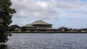 epa11623329 The parliamentary complex at Sri Jayawardenepura Kotte, southeast of Colombo, Sri Lanka, 25 September 2024. Sri Lanka's newly elected president Anura Kumara Dissanayake dissolved parliament late on 24 September, in line with his constitutional powers, and called for fresh elections in November. The parliamentary elections are set for 14 November 2024, with the new parliament scheduled to convene on 21 November. Dissanayake, leader of the Marxist-leaning National People's Power (NPP) alliance, secured victory in the first election since the mass protests and political turmoil triggered by the country's 2022 economic collapse.  EPA/CHAMILA KARUNARATHNE