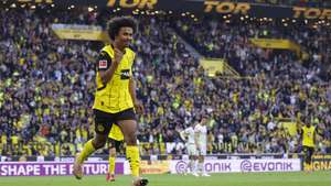epa12071961 Karim Adeyemi of Dortmund celebrates after scoring the 4-0 during the German Bundesliga soccer match between Borussia Dortmund and VfL Wolfsburg in Dortmund, Germany, 03 May 2025.  EPA/CHRISTOPHER NEUNDORF CONDITIONS - ATTENTION: The DFL regulations prohibit any use of photographs as image sequences and/or quasi-video.