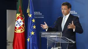 O ministro da Reforma do Estado, Gonçalo Matias, intervém durante a conferência de imprensa após a reunião do Conselho de Ministros, no Campus XXI, em Lisboa, 31 de julho de 2025. ANTÓNIO PEDRO SANTOS/LUSA