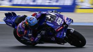 epa12316905 Prima Pramac Yamaha rider Miguel Oliveira of Portugal attends the afternoon practice session of the Motorcyling Grand Prix of Hungary at the Balaton Park Circuit in Balatonfokajar, Hungary, 22 August 2025.  EPA/Boglarka Bodnar HUNGARY OUT