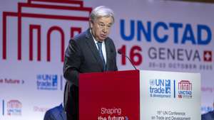 epa12472586 UN Secretary-General Antonio Guterres delivers his statement during the UNCTAD 16 intergovernmental meeting convened by United Nations Conference on Trade and Development (UNCTAD), at the European headquarters of the United Nations in Geneva, Switzerland, 22 October 2025.  EPA/MARTIAL TREZZINI