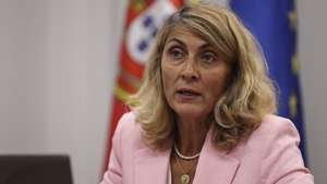 A Presidente do Conselho das Finanças Públicas (CFP) Nazaré da Costa Cabral intervém na conferência de imprensa do Conselho das Finanças Públicas sobre as perspetivas Económicas e Orçamentais 2025/2029, Lisboa, 22 de setembro de 2025. MIGUEL A. LOPES/LUSA