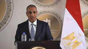 epa12636143 Egyptian Foreign Minister Badr Abdelatty attends a joint press conference with EU High Representative for Foreign Affairs and Security Policy Kaja Kallas (not pictured) following their meeting at the New Administrative Capital, east of Cairo, Egypt, 08 January 2026. The EU top diplomat's visit to Egypt, from 08 to 10 January, aims to reinforce a relationship the EU views as vital for securing regional stability and brokering ceasefires across the Middle East.  EPA/MOHAMED HOSSAM