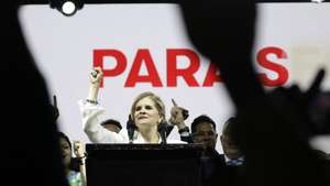 epa12699656 Laura Fernandez of the Sovereign People (Pueblo Soberano) party celebrates after winning the presidential elections in San Jose, Costa Rica, 01 February 2026. Costa Ricans elected a new president and 57 members of the Legislative Assembly for the 2026–2030 term.  EPA/JEFFREY ARGUEDAS
