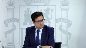 epa12773217 Spanish Digital Transformation Minister Oscar Lopez attends a press conference after the weekly Spanish Cabinet meeting at La Moncloa Palace, in Madrid, Spain, 24 February 2026.  EPA/Kiko Huesca