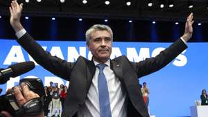O secretário-geral do Partido Socialista, José Luís Carneiro durante a sessão de encerramento do XXV Congresso Nacional do PS, no  Pavilhão Multiusos de Viseu, 29 de março de 2026. PAULO NOVAIS/LUSA