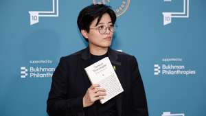 epa12975527 Yang Shuang-zi (R), author of 'Taiwan Travelogue,' poses at the 2026 International Booker Prize at the Tate Modern, in London, Britain, 19 May 2026. The International Booker Prize is awarded annually for the finest work of fiction from around the world that has been translated into English and published in the UK or Ireland.  EPA/DAVID CLIFF