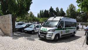 A GNR van is transporting Marine Rousseau, the mother of two brothers aged 4 and 5 who were found abandoned and wandering along National Road 253 (EN253) in the Monte Novo do Sul area, between Comporta and Alcácer do Sal in the district of Setúbal, arrives to the Setúbal Judicial Court, where she will appear for her initial questioning, Palmela, Setúbal, 22 May 2026. The two suspects, the mather, aged 41, and a men, aged 55, accused of leaving the children at that location were arrested by the GNR on Thursday while they were sitting on the terrace of a café located near the town of Fátima, in the municipality of Ourém, Santarém district. ANTÓNIO COTRIM/LUSA