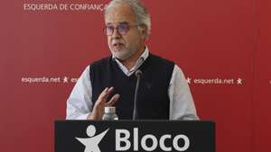 O coordenador do Bloco de Esquerda (BE), José Manuel Pureza, na conferência de imprensa sobre a promulgação da Lei da Nacionalidade, na sede do partido, em Lisboa, 4 de maio de 2026. JOÃO RELVAS/LUSA