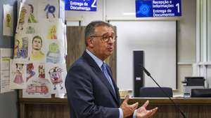 O Presidente da República, António José Seguro, fala à imprensa após o encontro com empresários portugueses e lusodescendentes na Chancelaria da Embaixada de Portugal no Luxemburgo, inserido na visita oficial ao Grão-Ducado, 5 de junho de 2026.  TIAGO PETINGA/LUSA