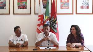 O secretário-Geral da CGTP-IN, Tiago Oliveira, intervém numa conferência de imprensa na sede da intersindical, no final da reunião do Conselho Nacional, Lisboa, 12 de junho de 2026. ANTÓNIO COTRIM/LUSA