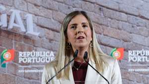 Margarida Balseiro Lopes, ministra da Cultura, Juventude e Desporto, intervém durante a conferência de imprensa após a reunião do Conselho de Ministros, no Paço dos Duques de Bragança, em Guimarães, 03 de julho de 2026. ESTELA SILVA/LUSA