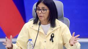 epa13082092 Acting President of Venezuela, Delcy Rodriguez, speaks during a press conference, where she thanked the 147 countries and 'international artists, including Bad Bunny among others, who sent aid' after the double earthquake, in Caracas, Venezuela, 02 July 2026. The death toll stands at at least 2,595, while the number of injured is 12,400, Rodriguez reported.  EPA/IVAN CARDENAS
