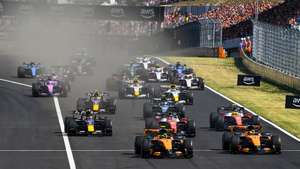 epa13133967 The start of the Formula One Hungarian Grand Prix at the Hungaroring circuit in Mogyorod, Hungary, 26 July 2026.  EPA/Zsolt Czegledi HUNGARY OUT