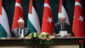 epa13163884 Palestinian President Mahmoud Abbas (L) and Turkish President Recep Tayyip Erdogan (R) attend a press conference following their meeting in Ankara, Turkey, 12 August 2026. Abbas is in Turkey for an official visit.  EPA/NECATI SAVAS