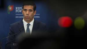 O ministro da Presidência, António Leitão Amaro, durante o Briefing do Conselho de Ministros, no Campus XXI em Lisboa, 20 de agosto de 2026. TIAGO PETINGA/LUSA